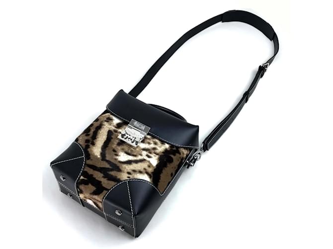 Borsa a spalla MCM Logo Lock Hardware Nero - vista 5