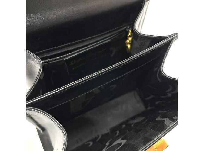 Borsa a Spalla Gancini di Salvatore Ferragamo Nero - vista 11