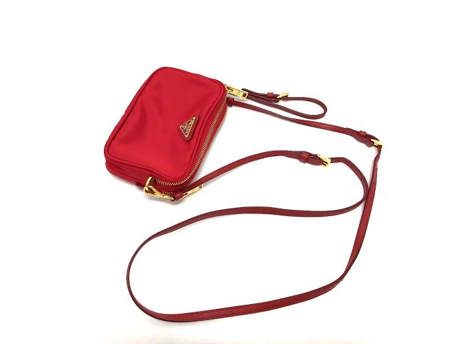 Borsa a spalla in tessuto rosso Prada - vista 3