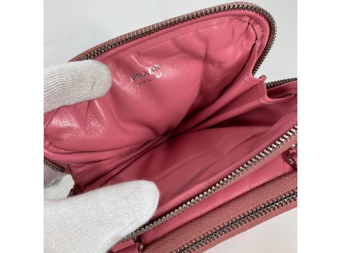Borsa a spalla in pelle rosa Prada - vista 9