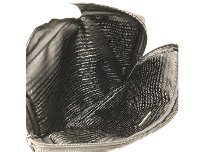 Clutch in tessuto nero Prada - vista 7