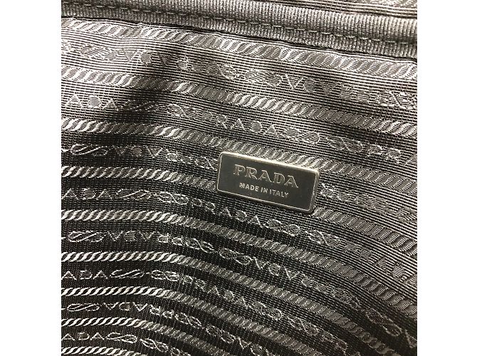 Clutch in tessuto nero Prada - vista 8