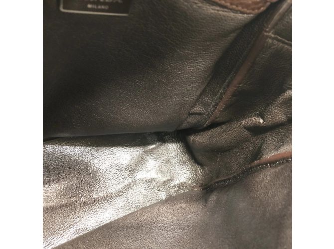 Borsa a spalla in pelle marrone Prada - vista 10
