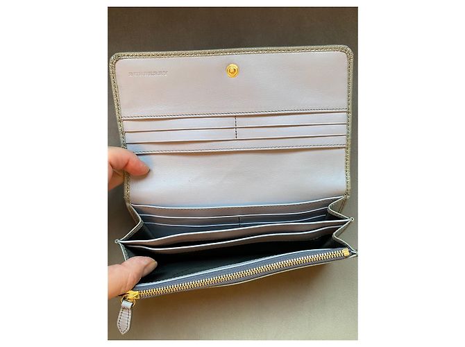 Burberry Billetera Continental con Solapa Gris - vista 11