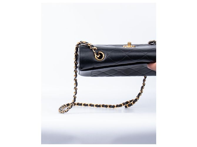 Borsa Chanel Diana Medium in pelle caviar nera Nero - vista 17