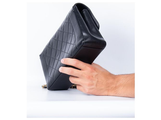 Borsa Chanel Diana Medium in pelle caviar nera Nero - vista 6