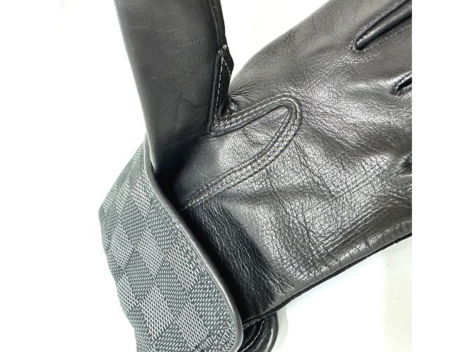 Guanti Damier Graphite M58327 di Louis Vuitton Nero - vista 7
