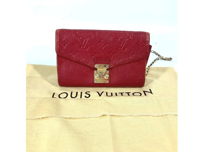 Cartera de Cadena Monogram Empreinte Louis Vuitton Roja - vista 12