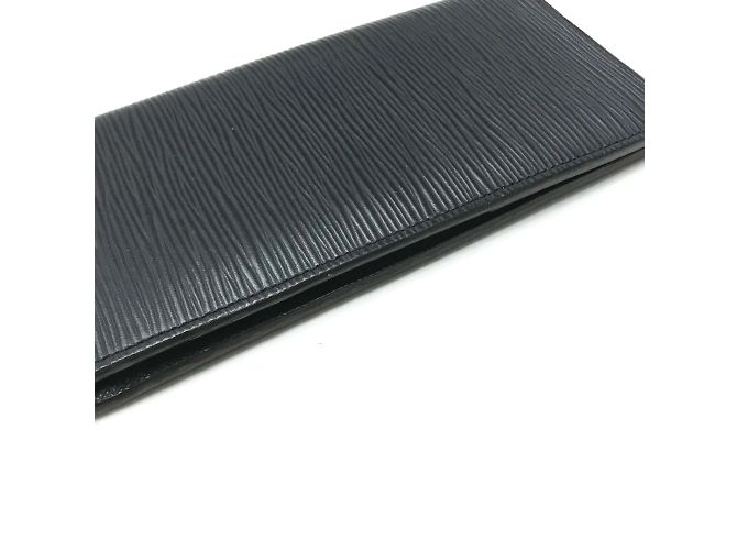 Louis Vuitton Epi Long Wallet in Navy Navy blue - view 4