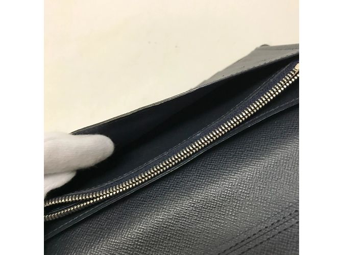 Louis Vuitton Epi Long Wallet in Navy Navy blue - view 7