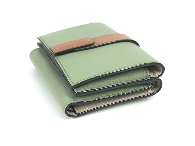 Billetera compacta trifold Anagram Loewe Verde - vista 4