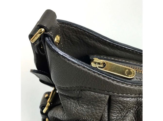 Borsa a spalla Monogram Mahina M95768 di Louis Vuitton Marrone - vista 9