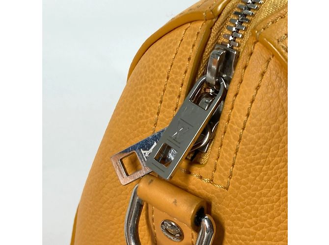 Louis Vuitton M21438 LV Aerogram Borsa a spalla 2WAY Giallo - vista 12