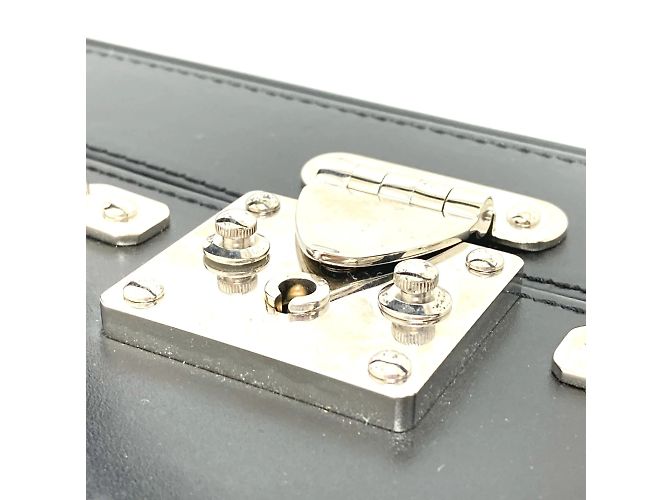 Borsa per occhiali Monogram M92234 di Louis Vuitton Nero - vista 4