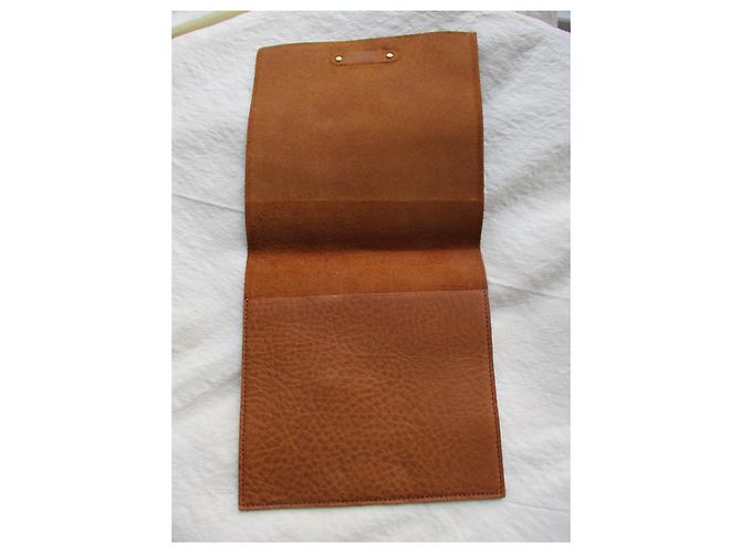 Autre Marque Caramel leather wallet. Unisex. - view 4