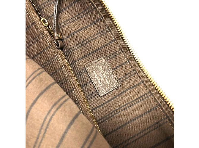 Borsa a mano Monogram Empreinte M43409 di Louis Vuitton Marrone - vista 9