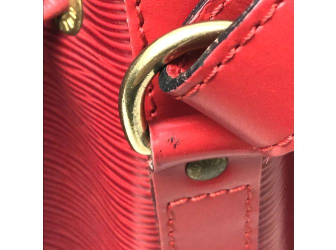 Borsa a Spalla Epi M44107 di Louis Vuitton Rosso - vista 5