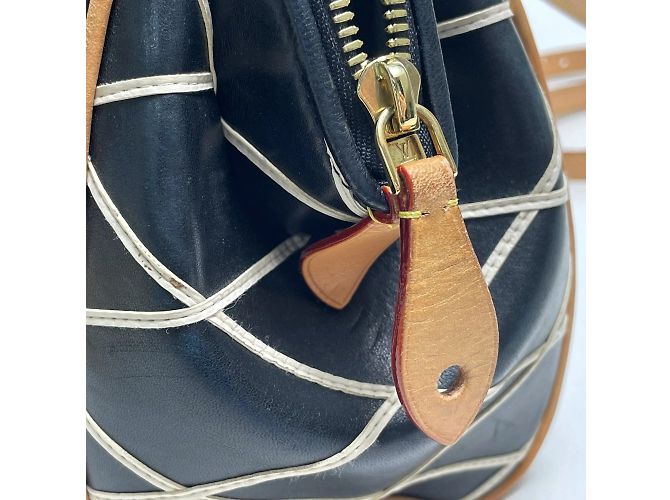 Louis Vuitton M50011 Handtasche Schwarz - Ansicht 6