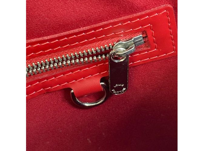 Borsa Epi M4030E di Louis Vuitton Rosso - vista 15