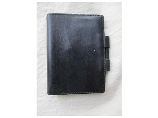 Hermès Cubierta de agenda de cuero negro. - vista 4