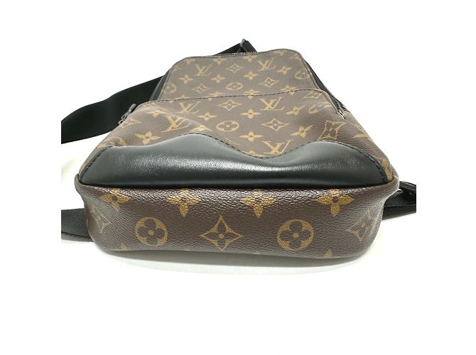 Borsa a tracolla Monogram Macassar di Louis Vuitton Marrone - vista 3