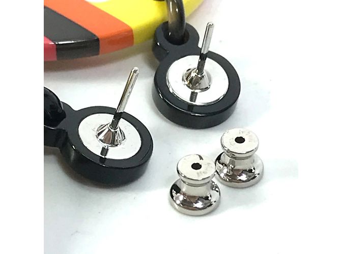 Hermès Pendientes de stud en madera lacada Hermes Naranja - vista 9