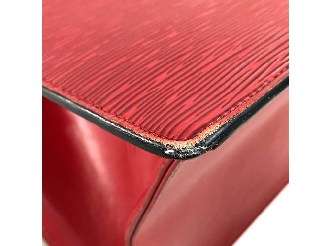 Borsa Louis Vuitton Epi in rosso castigliano - vista 5