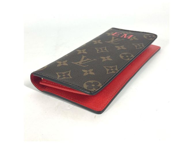 Louis Vuitton Brazza Roja - vista 3