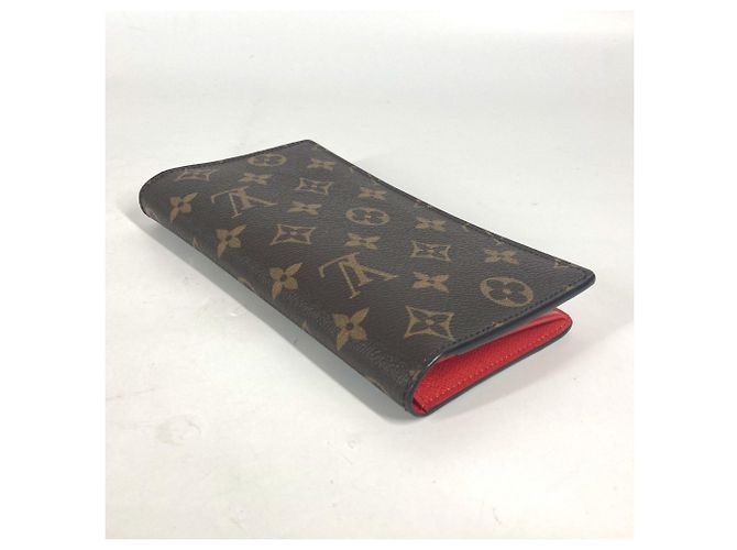 Louis Vuitton Brazza Roja - vista 4