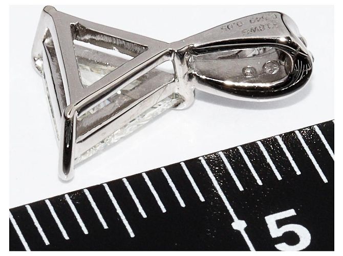 Autre Marque K18WG Diamantanhänger obere Dreiecksschliff - Ansicht 3