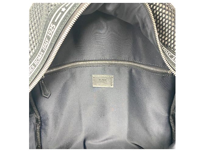 Fendi Zucca Mesh Rucksack - vista 9