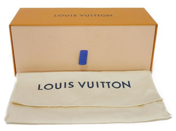 Louis Vuitton Monogram Eclipse Ball Bag Black - view 12