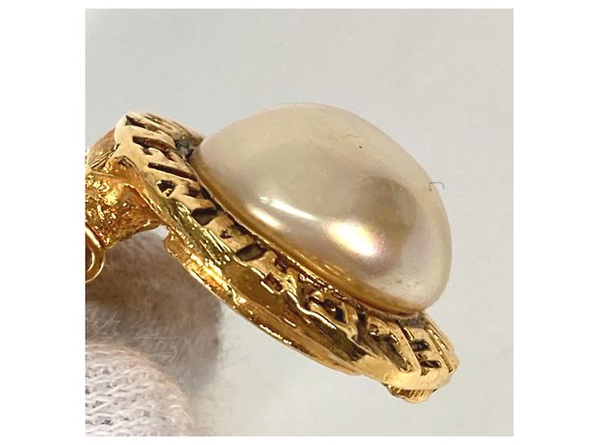 Vintage Gold Clip Ohrringe von Chanel Golden - Ansicht 8