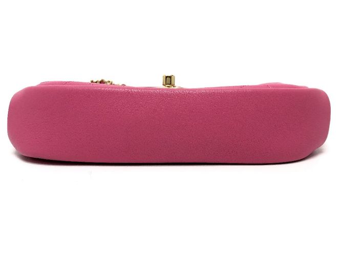 Chanel Pink Leather Shoulder Bag - view 4