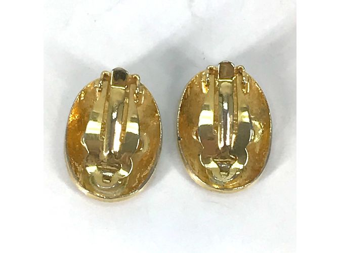 Timeless Vintage Gold Clip Ohrringe von Chanel Golden - Ansicht 2