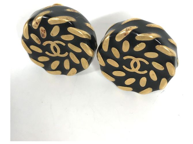 Vintage Gold- und Schwarz-Clip-Ohrringe Chanel 97A Golden - Ansicht 3