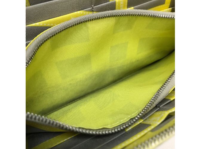 Hermès Silk-In Reißverschluss-Langbörse Gelb - Ansicht 8