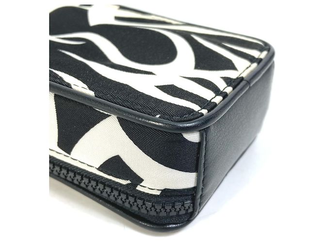 Christian Dior Dior Homme Bicolor Pouch White - view 8