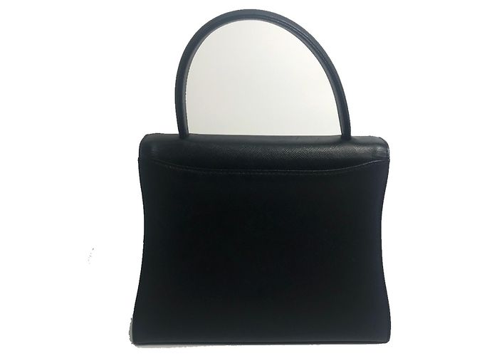 Schwarze Lederhandtasche von Givenchy - Ansicht 2