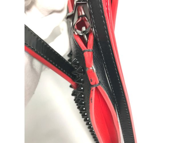 Borsa a spalla in pelle nera Christian Louboutin Nero - vista 10