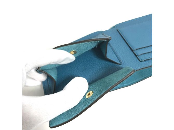 Gucci Blue Leather Bi-Fold Wallet - view 6