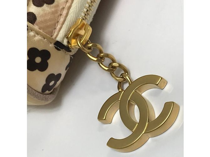 Set di cuscini e pochette per maschera per gli occhi Chanel Pink Rosa - vista 12