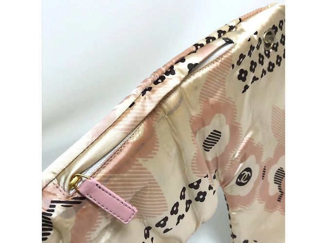 Set di cuscini e pochette per maschera per gli occhi Chanel Pink Rosa - vista 5