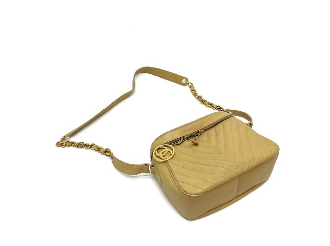 Bolsa de ombro Chanel CC Coco Charm Bege - vista 13