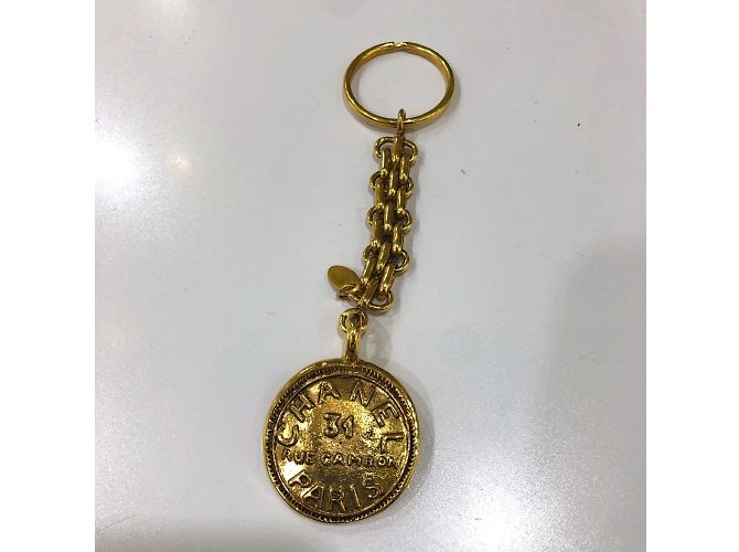 Portachiavi charm vintage Chanel 31 D'oro - vista 2