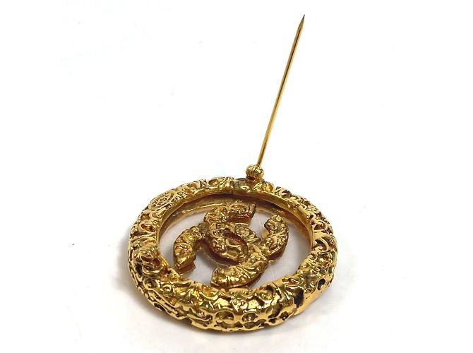 Spilla circolare in oro CC di Chanel D'oro - vista 3