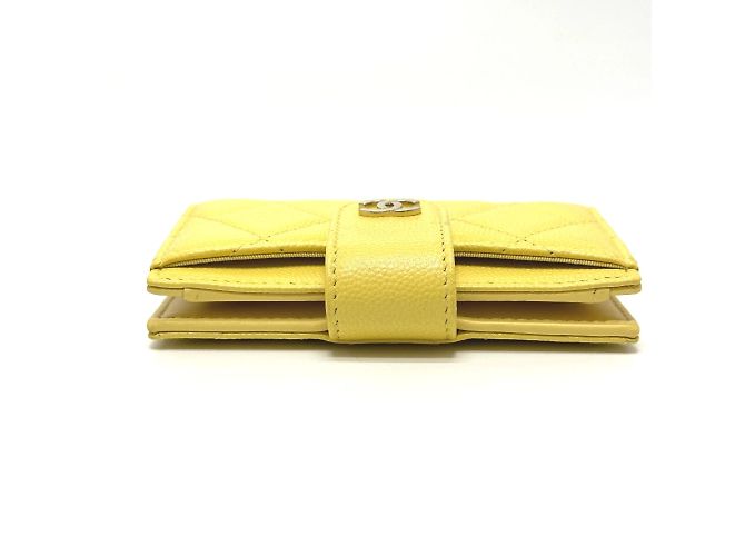 Monedero Chanel AP1991 CC Mark Amarillo - vista 4