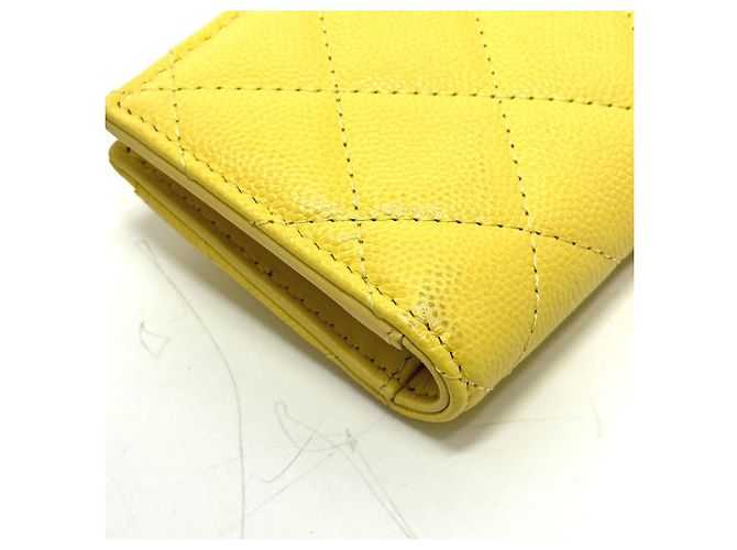 Monedero Chanel AP1991 CC Mark Amarillo - vista 7