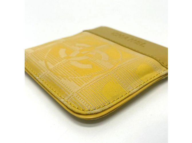 Monedero de cuero amarillo Chanel - vista 4