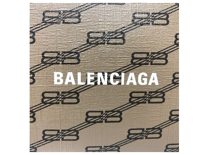 Clutch in pelle marrone Balenciaga - vista 7